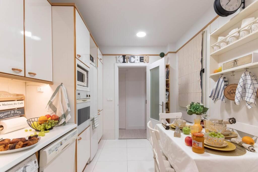 Apartamento Luxury Centro Bilbao Garaje ภายนอก รูปภาพ